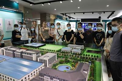 化工學院開展“美麗化學 名企有約”企業走訪調研活動
